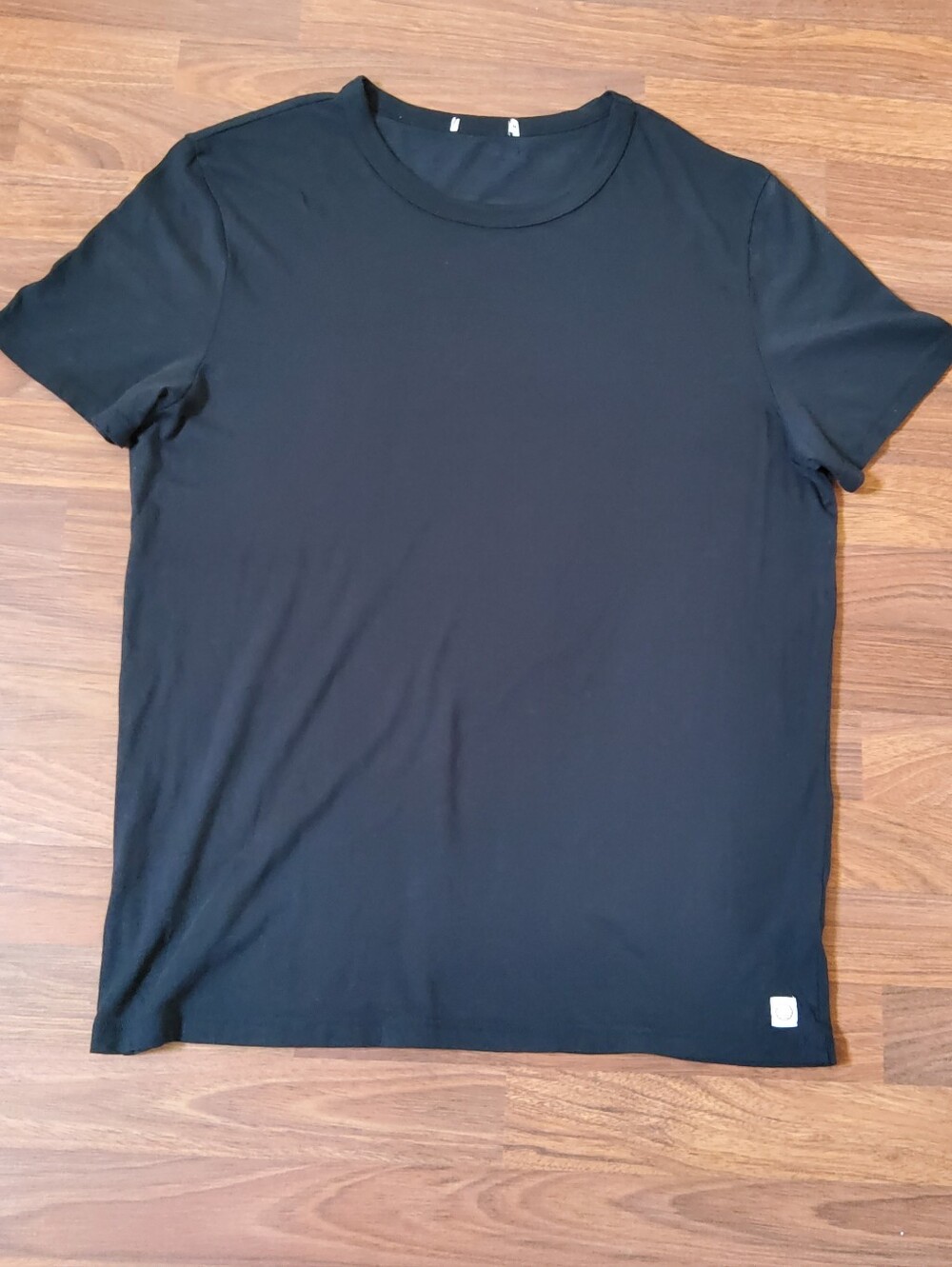 Marine Layer Men's Crewneck T-Shirt Size M Black NWOT Repair